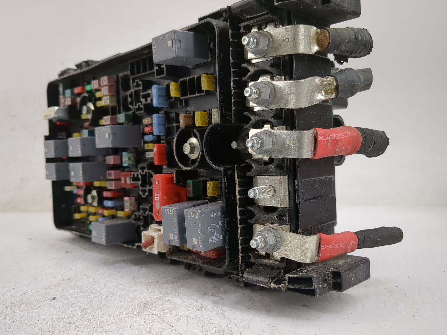 2017 Jeep Cherokee Fusebox Fuse Box Panel Relay Module P/N:68351954AC Fits OEM Used Auto Parts - Oemusedautoparts1.com