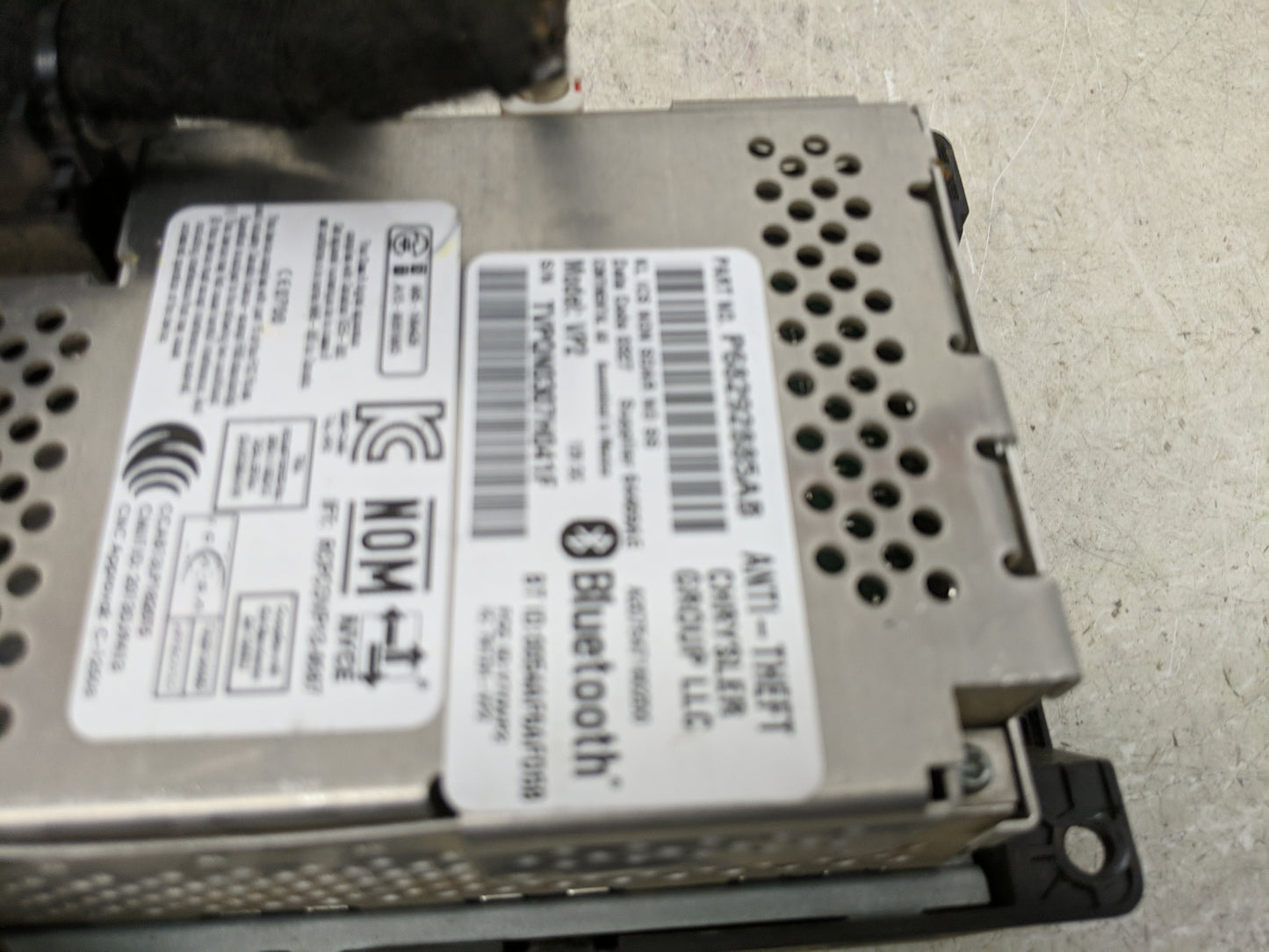 2017 Jeep Cherokee Radio AM FM Cd Player Receiver Replacement P/N:68292885AB Fits OEM Used Auto Parts - Oemusedautoparts1.co