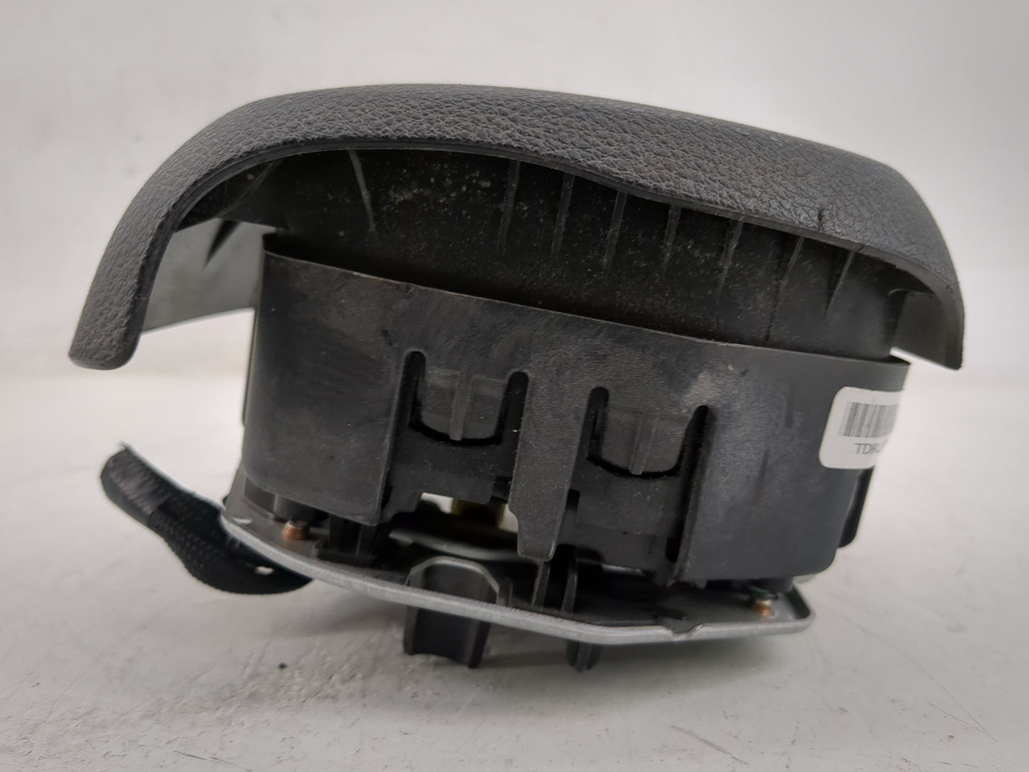 2014-2018 Jeep Cherokee Air Bag Driver Left Steering Wheel Mounted P/N:P6GF72DX9AA Fits Fits 2014 2015 2016 2017 2018 OEM Us