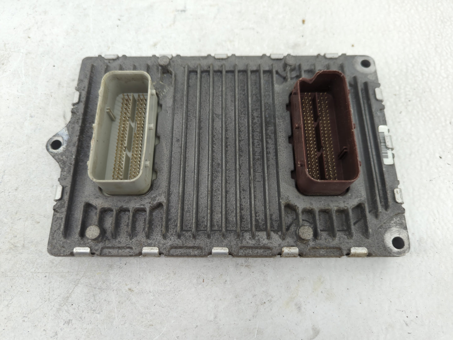 2016-2017 Jeep Cherokee PCM Engine Control Computer ECU ECM PCU OEM P/N:68316599AE 68259137AB Fits Fits 2016 2017 OEM Used A