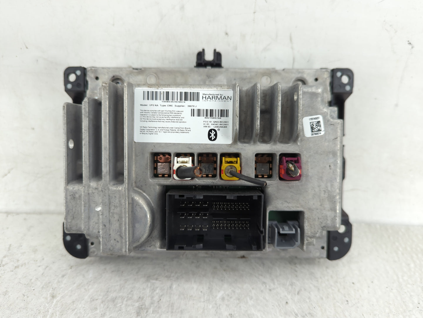 2017 Jeep Cherokee Radio AM FM Cd Player Receiver Replacement P/N:6434C-BE2801 Fits OEM Used Auto Parts - Oemusedautoparts1.