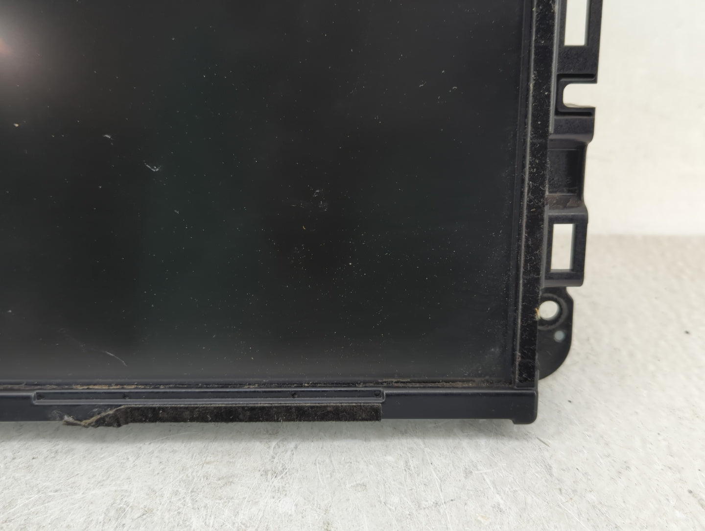 2017 Jeep Cherokee Information Display Screen - Oemusedautoparts1.com