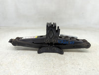 2017 Jeep Cherokee Spare Scissor Car Jack - Oemusedautoparts1.com