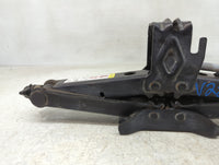 2017 Jeep Cherokee Spare Scissor Car Jack - Oemusedautoparts1.com