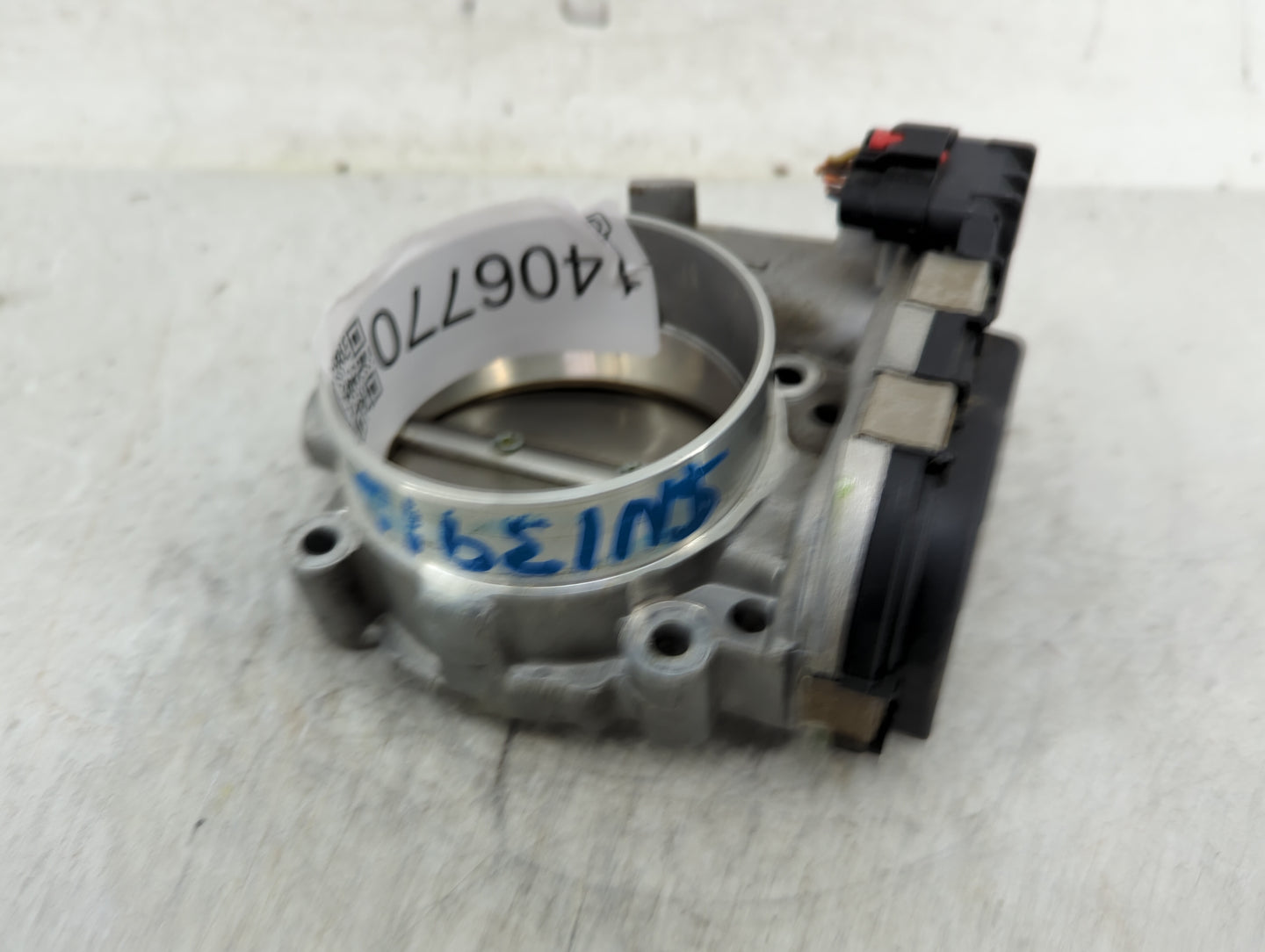 2014-2022 Jeep Cherokee Throttle Body P/N:05184349AC 0280750770 Fits OEM Used Auto Parts - Oemusedautoparts1.com