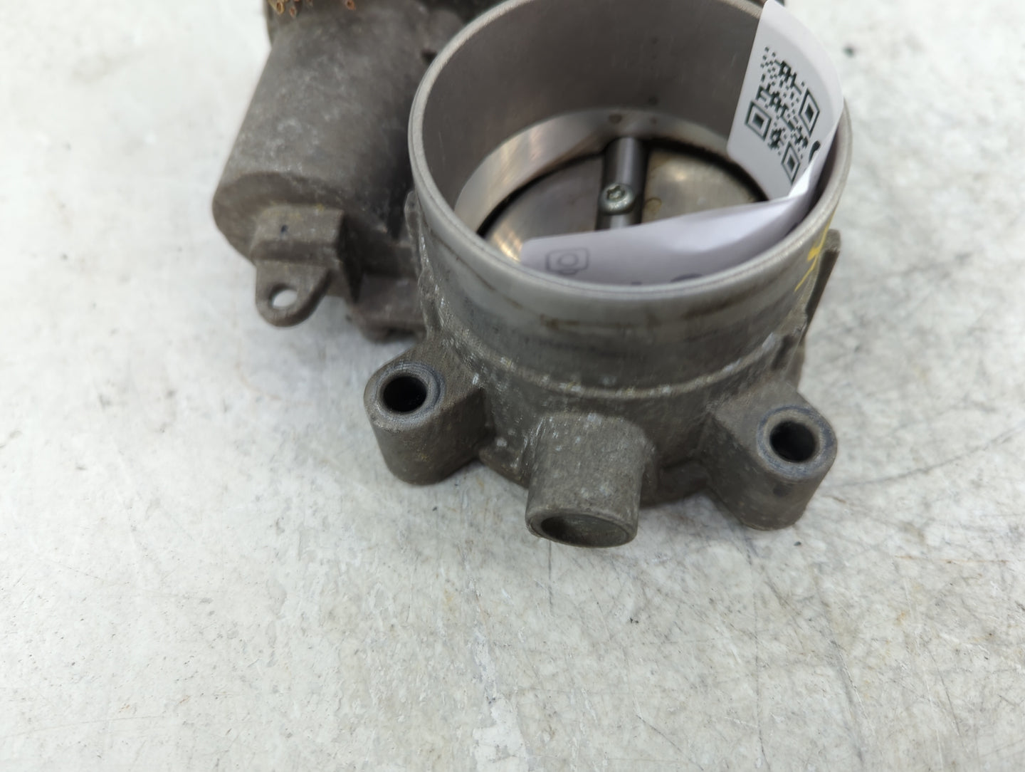 2014-2019 Jeep Cherokee Throttle Body Fits Fits 2014 2015 2016 2017 2018 2019 2020 2021 2022 OEM Used Auto Parts - Oemusedau