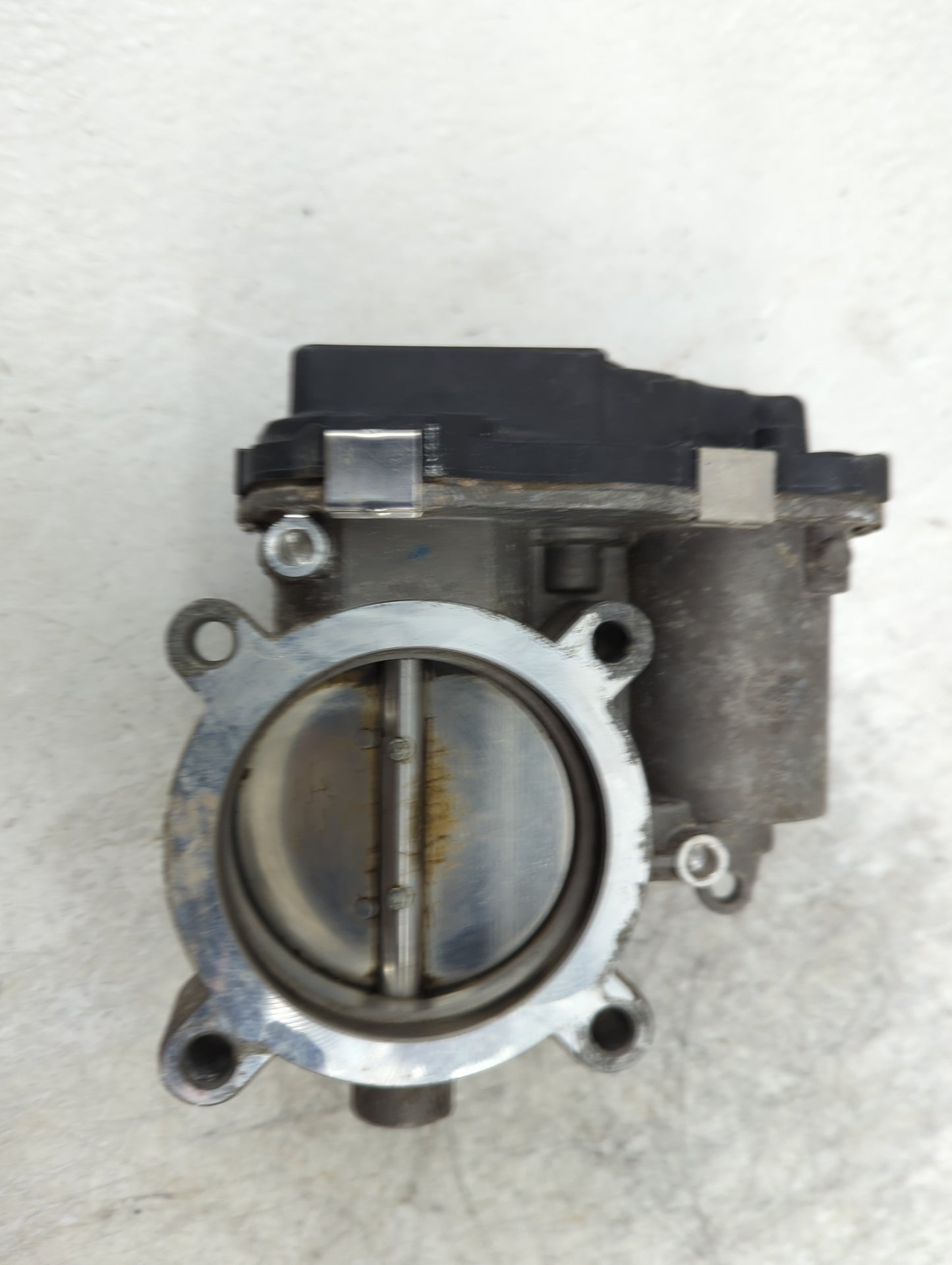 2014-2019 Jeep Cherokee Throttle Body Fits Fits 2014 2015 2016 2017 2018 2019 2020 2021 2022 OEM Used Auto Parts - Oemusedau