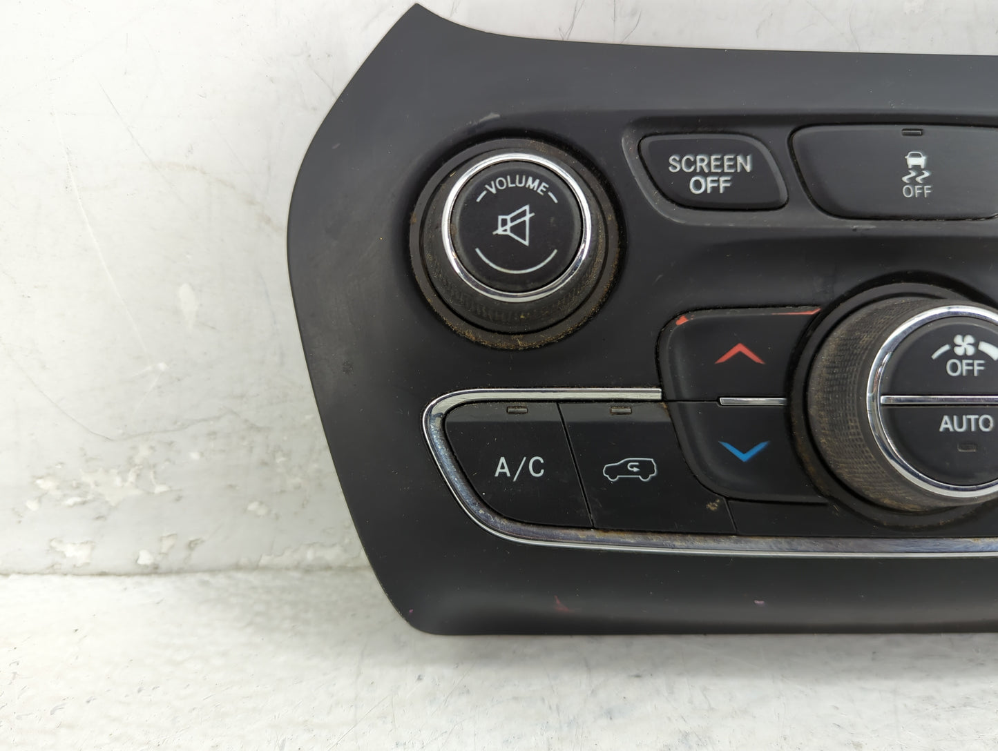 2015-2018 Jeep Cherokee Climate Control Module Temperature AC/Heater Replacement P/N:68293525AC 68293527AC Fits OEM Used Aut