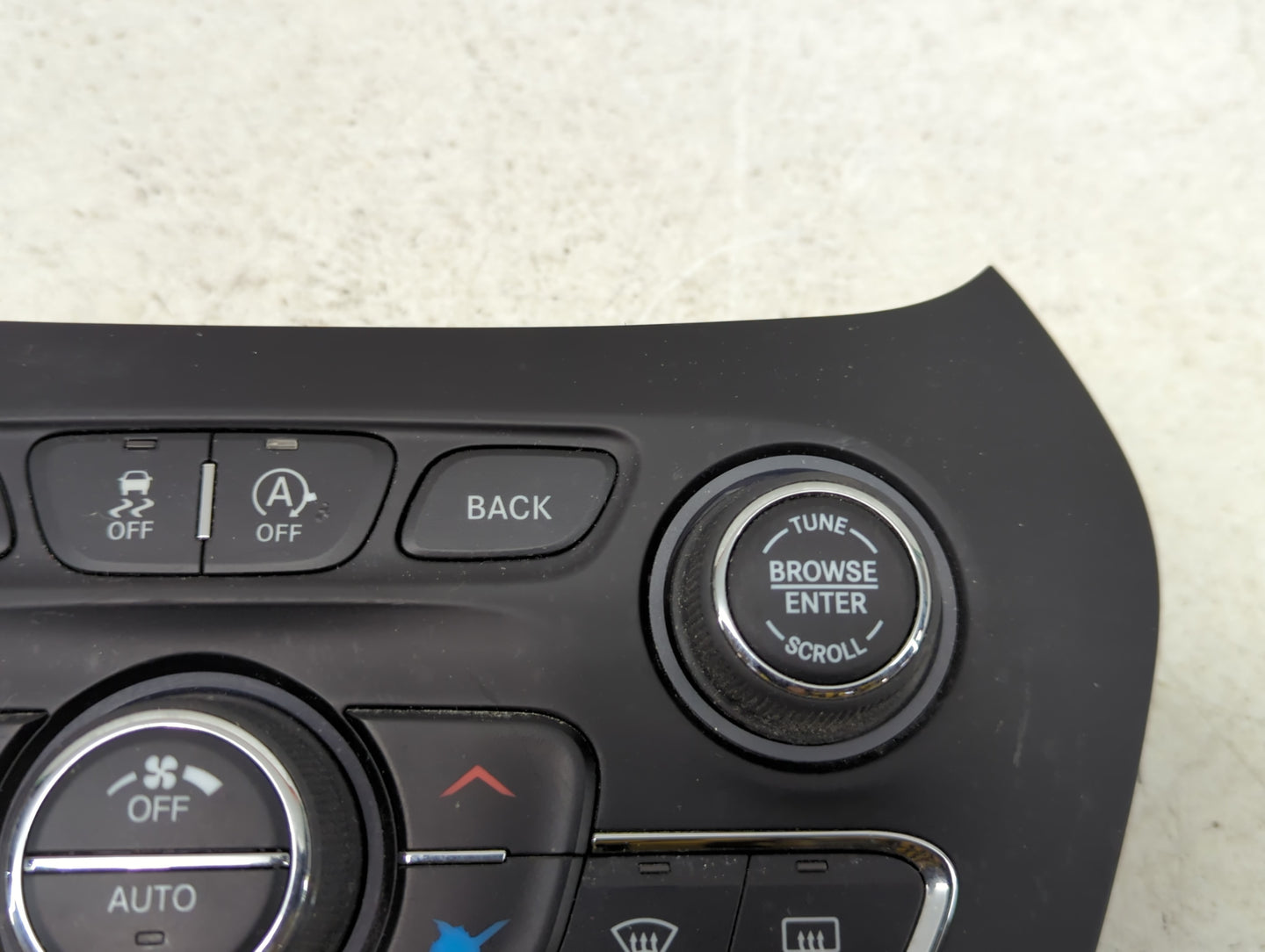 2015-2018 Jeep Cherokee Climate Control Module Temperature AC/Heater Replacement P/N:68293527AC Fits Fits 2015 2016 2017 201