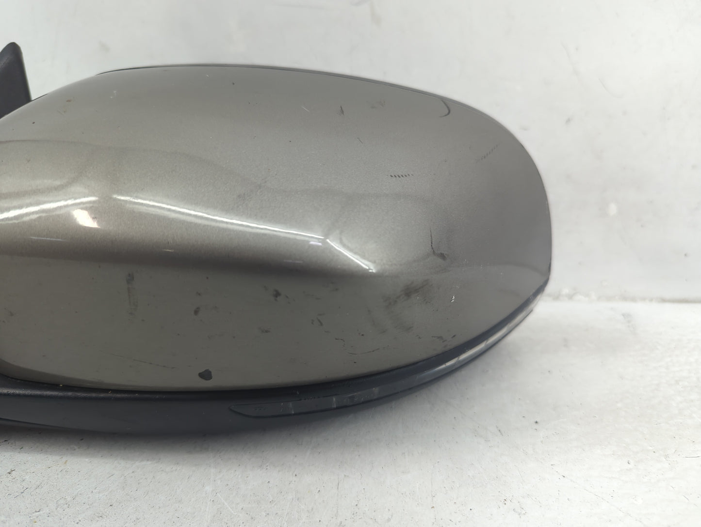 2014-2021 Jeep Cherokee Driver Side View Mirror - Left Door Mirror OEM Used - Oemusedautoparts1.com