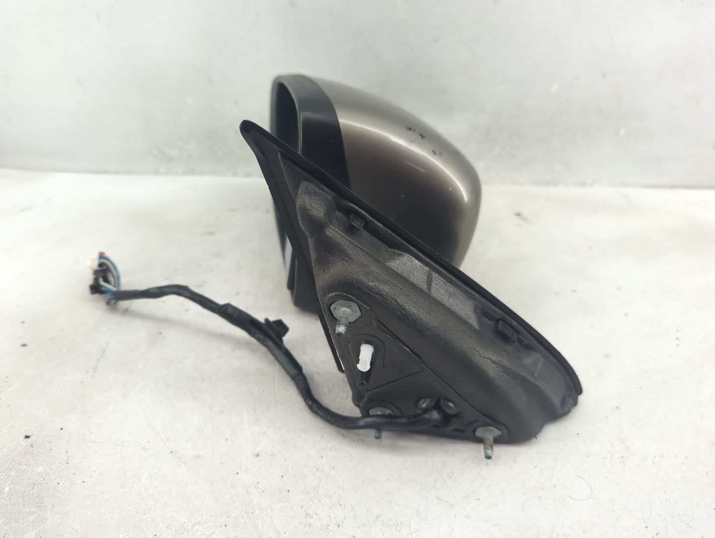 2014-2021 Jeep Cherokee Driver Side View Mirror - Left Door Mirror OEM Used - Oemusedautoparts1.com