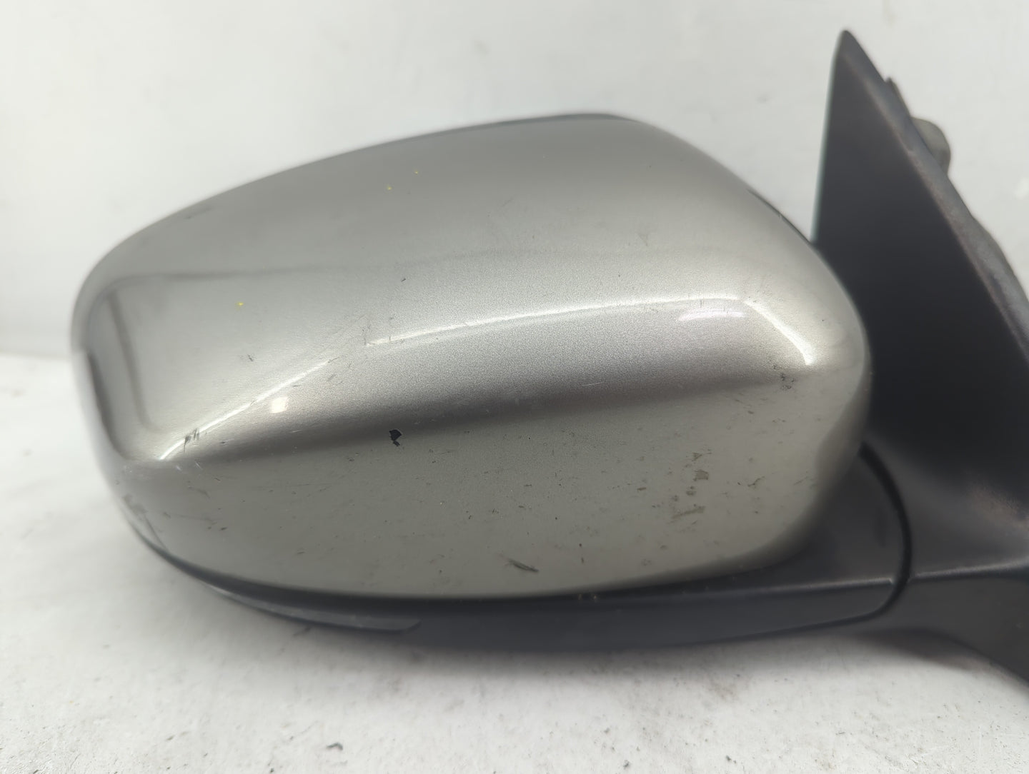 2014-2021 Jeep Cherokee Passenger Side View Mirror - Right Door Mirror OEM Used - Oemusedautoparts1.com
