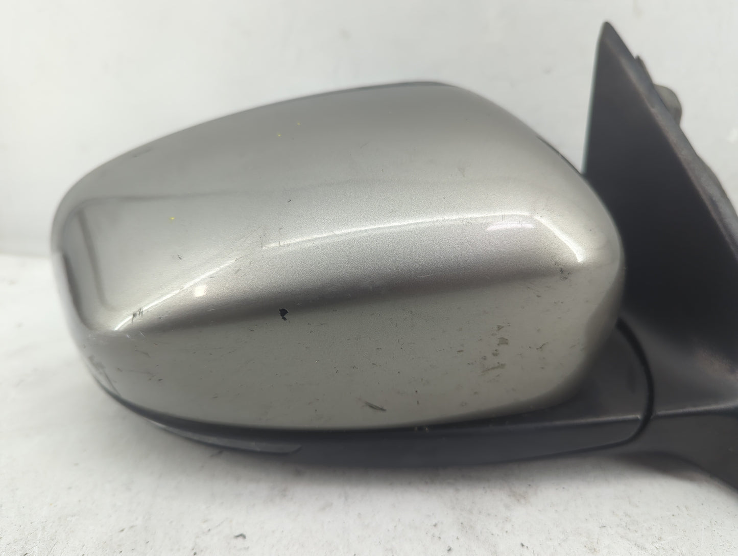 2014-2021 Jeep Cherokee Passenger Side View Mirror - Right Door Mirror OEM Used - Oemusedautoparts1.com
