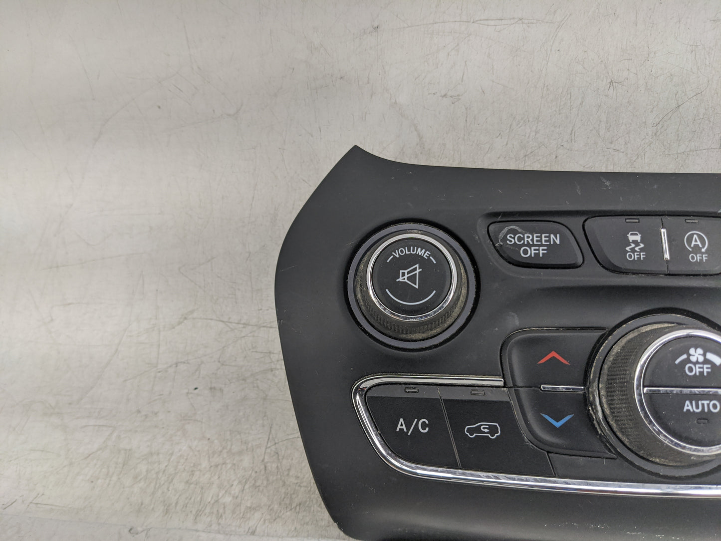 2015-2018 Jeep Cherokee Climate Control Module Temperature AC/Heater Replacement P/N:68293527AC Fits Fits 2015 2016 2017 201