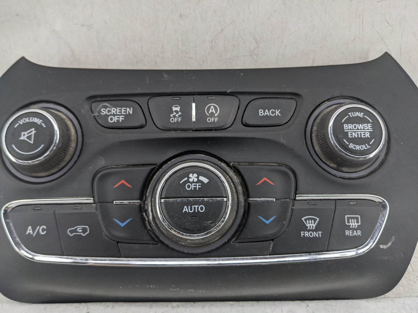 2015-2018 Jeep Cherokee Climate Control Module Temperature AC/Heater Replacement P/N:68293527AC Fits Fits 2015 2016 2017 201