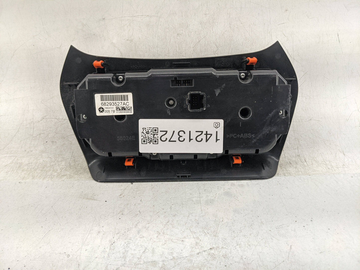 2015-2018 Jeep Cherokee Climate Control Module Temperature AC/Heater Replacement P/N:68293527AC Fits Fits 2015 2016 2017 201