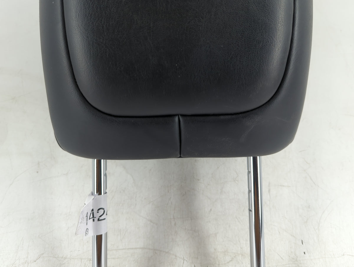 2017 Jeep Cherokee Headrest Head Rest Front Driver Passenger Seat Fits OEM Used Auto Parts - Oemusedautoparts1.com