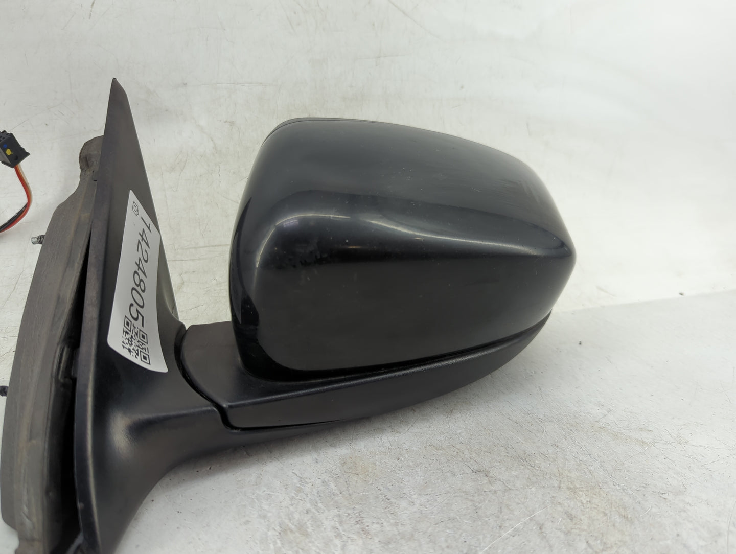 2014-2021 Jeep Cherokee Driver Side View Mirror - Left Door Mirror OEM Used - Oemusedautoparts1.com