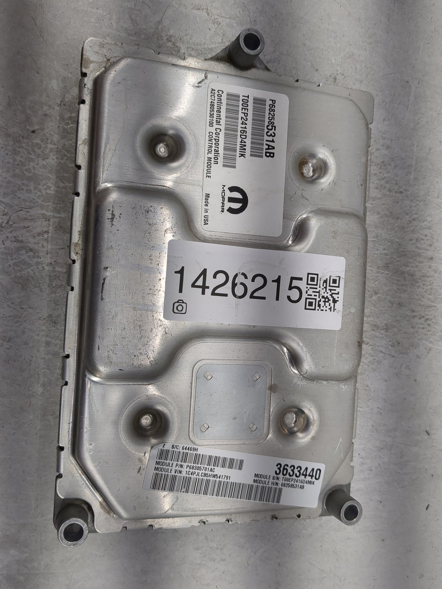 2016-2017 Jeep Cherokee PCM Engine Control Computer ECU ECM PCU OEM P/N:P68258531AB Fits Fits 2016 2017 OEM Used Auto Parts 