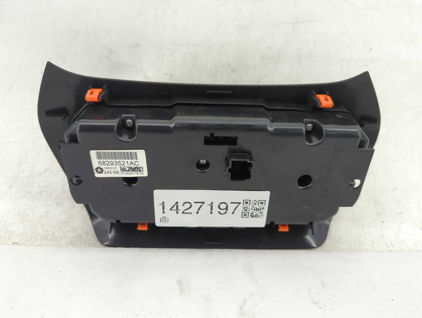 2015-2018 Jeep Cherokee Climate Control Module Temperature AC/Heater Replacement P/N:68293521AC Fits Fits 2015 2016 2017 201