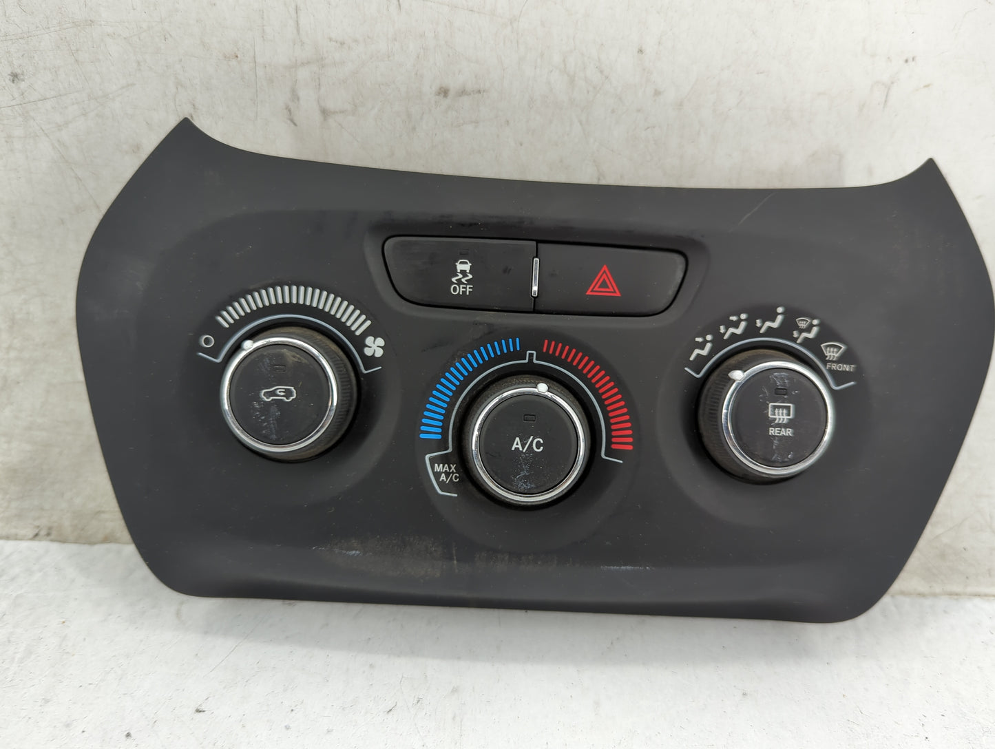 2015-2018 Jeep Cherokee Climate Control Module Temperature AC/Heater Replacement P/N:P5ZS93DX9AA Fits Fits 2015 2016 2017 20