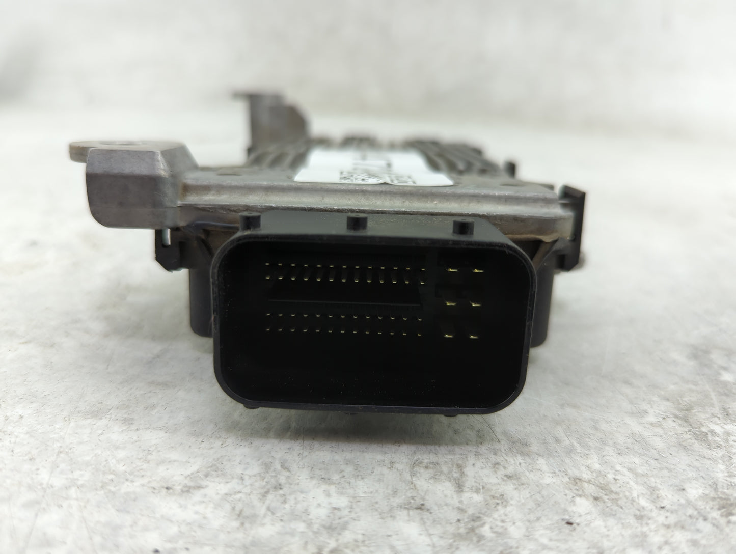2016-2018 Jeep Cherokee Transmission Control Module Tcu Tcm - Oemusedautoparts1.com