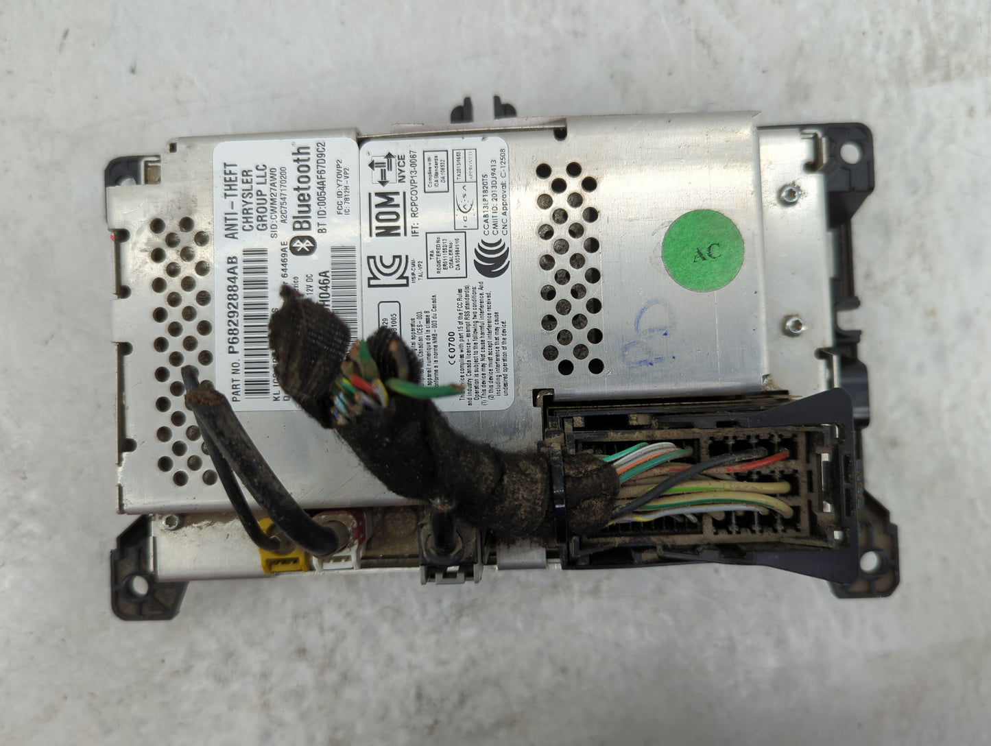 2017 Jeep Cherokee Radio AM FM Cd Player Receiver Replacement P/N:P68292884AB TVPQN2216H046A, Y7OVP2, 7812H-VP2 Fits OEM Use