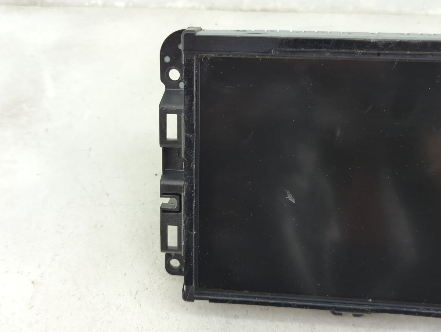2017 Jeep Cherokee Information Display Screen - Oemusedautoparts1.com