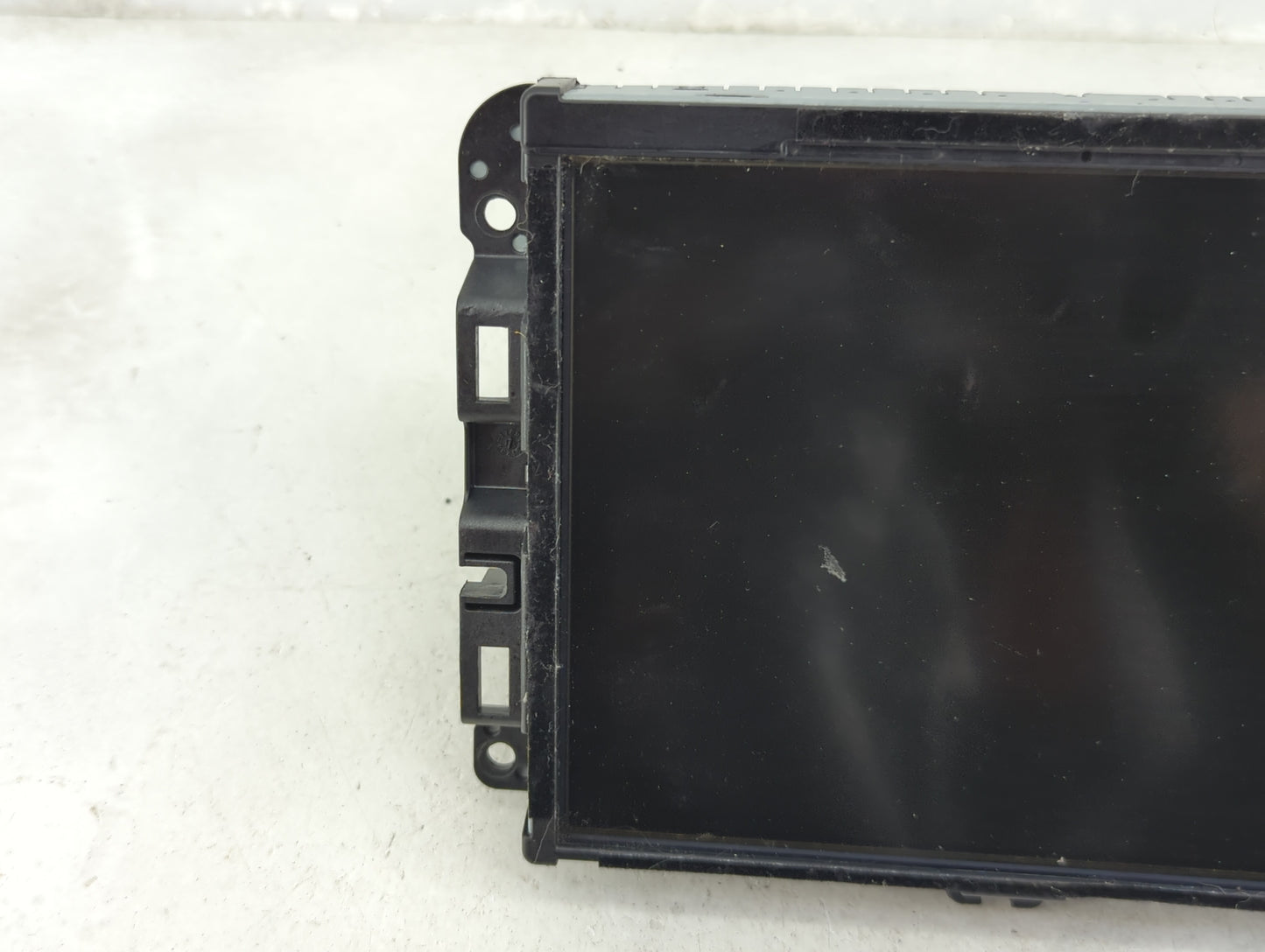 2017 Jeep Cherokee Information Display Screen - Oemusedautoparts1.com