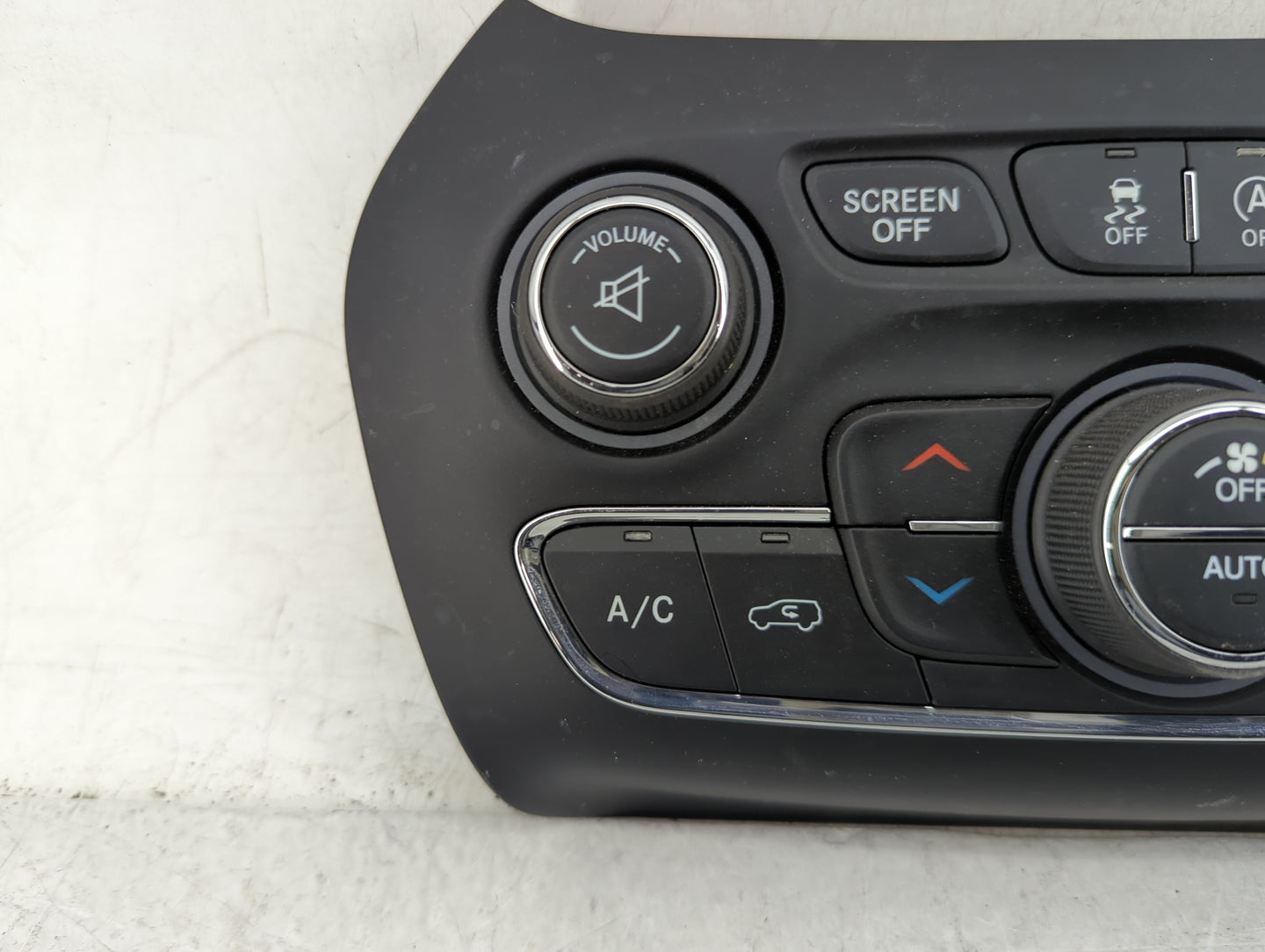 2015-2018 Jeep Cherokee Climate Control Module Temperature AC/Heater Replacement P/N:68293527AC Fits Fits 2015 2016 2017 201