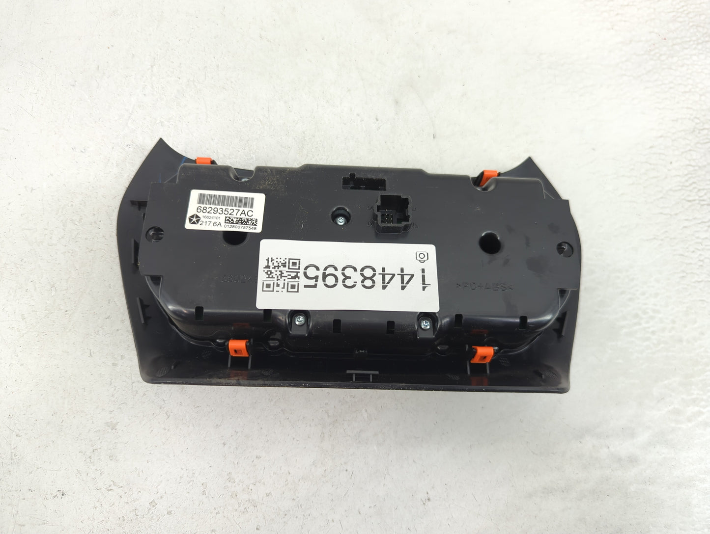2015-2018 Jeep Cherokee Climate Control Module Temperature AC/Heater Replacement P/N:68293527AC 16624101 Fits OEM Used Auto 