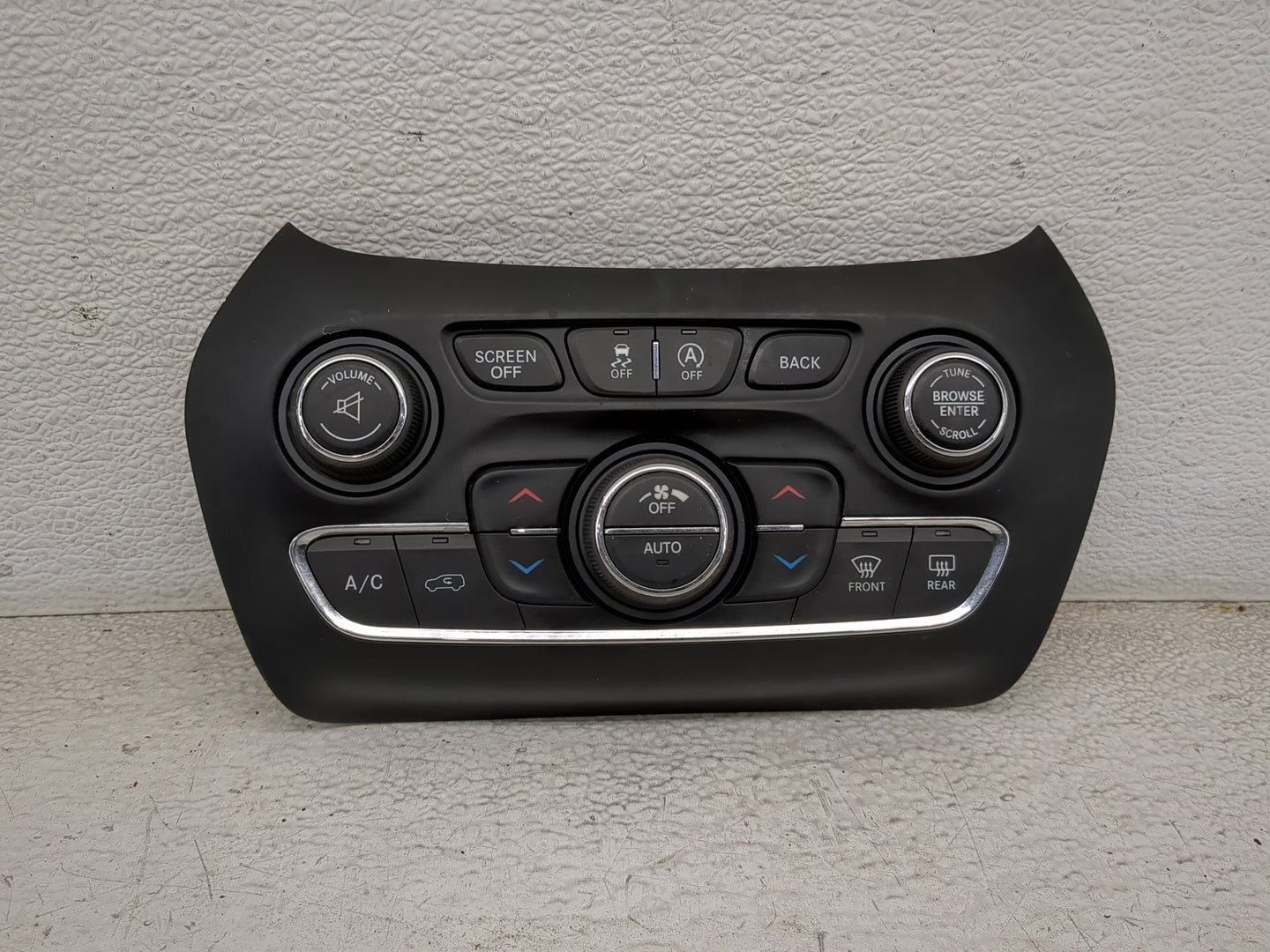 2015-2018 Jeep Cherokee Climate Control Module Temperature AC/Heater Replacement P/N:68249522AA 68293527AC Fits OEM Used Aut