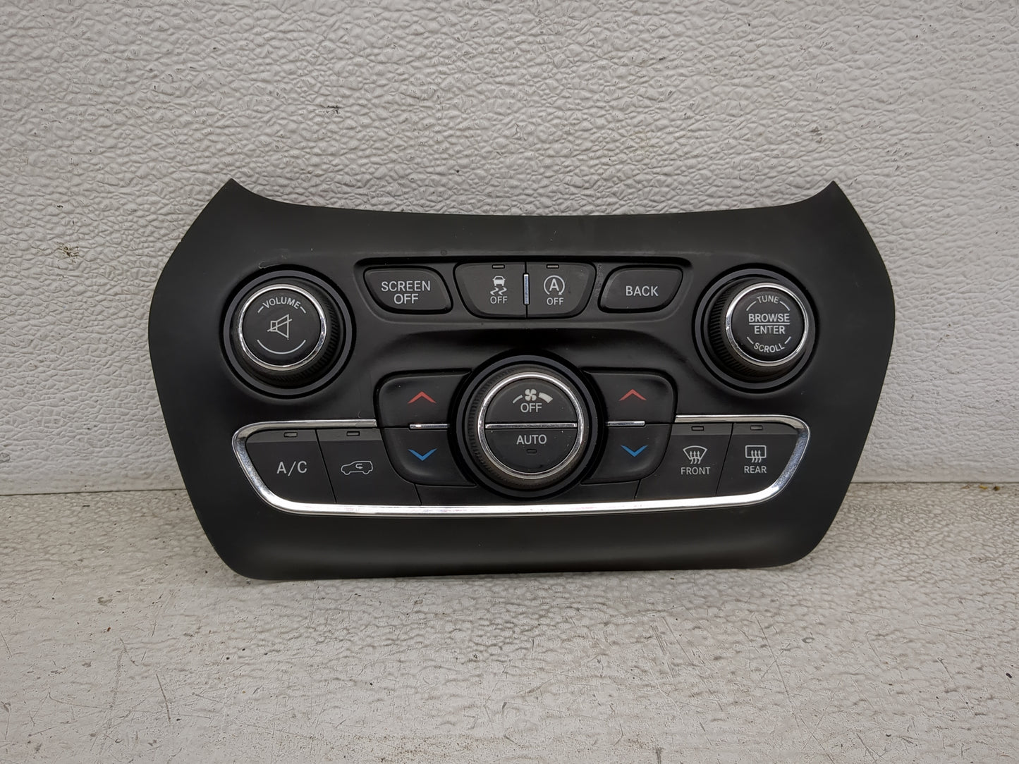 2015-2018 Jeep Cherokee Climate Control Module Temperature AC/Heater Replacement P/N:68249522AA 68293527AC Fits OEM Used Aut