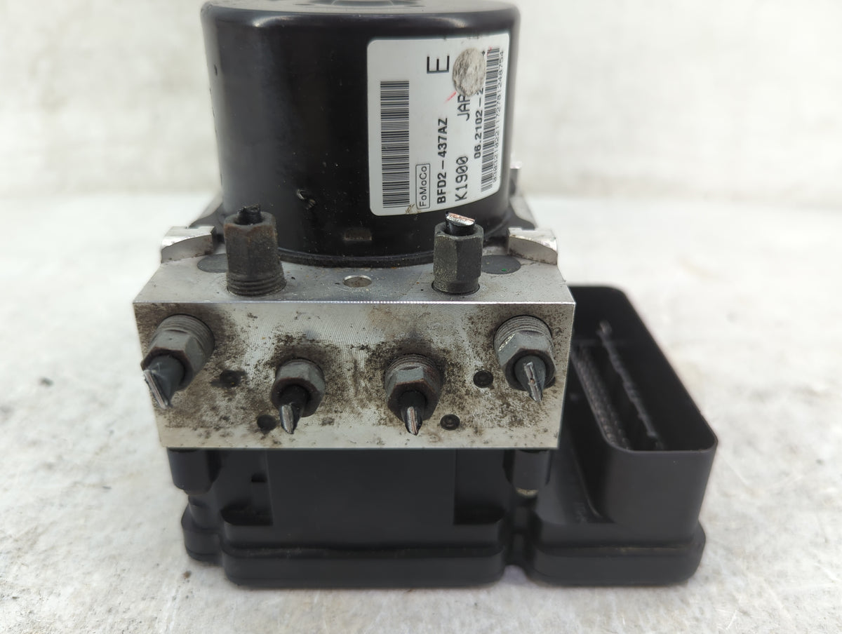 2017 Jeep Cherokee ABS Pump Control Module Replacement P/N:BFD2-437AZ 28.5612-1907.3, 06.2109-6363.3, 06.2613-3866.1 Fits OE