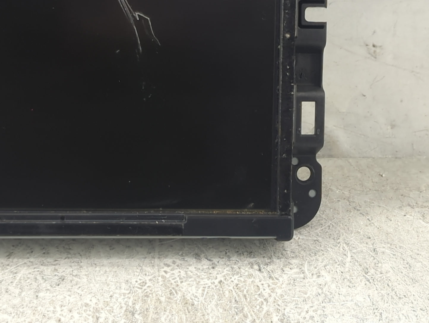 2017 Jeep Cherokee Information Display Screen 1494937 - Oemusedautoparts1.com
