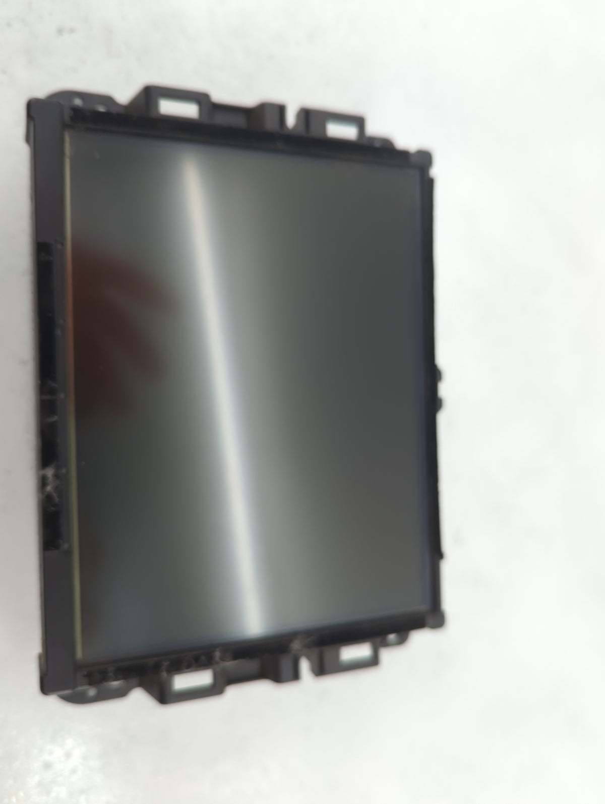 2017 Jeep Cherokee Information Radio Display Screen 1517920 - Oemusedautoparts1.com