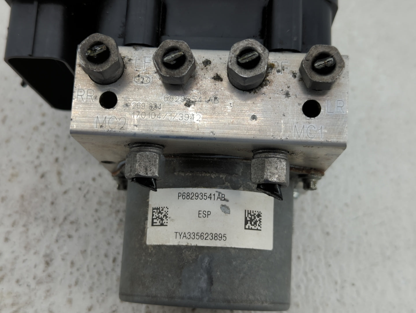 2017 Jeep Cherokee ABS Pump Control Module Replacement P/N:P68293542AB P68293541AB Fits OEM Used Auto Parts - Oemusedautopar