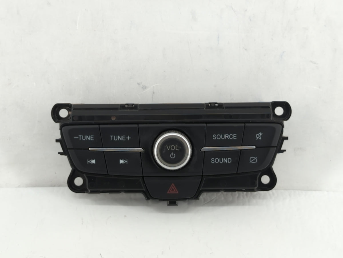 2017-2017 Jeep Cherokee Am Fm Cd Player Radio Receiver 393590 - Oemusedautoparts1.com