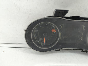 2017-2018 Jeep Cherokee Instrument Cluster Speedometer Gauges P/N:P68309005AC P68379607AE, P68309006AD Fits Fits 2017 2018 OEM Used Auto Parts