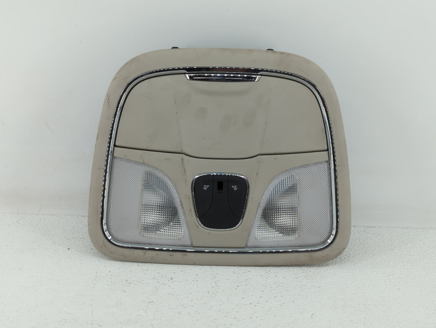 2017 Jeep Cherokee Overhead Roof Console - Oemusedautoparts1.com