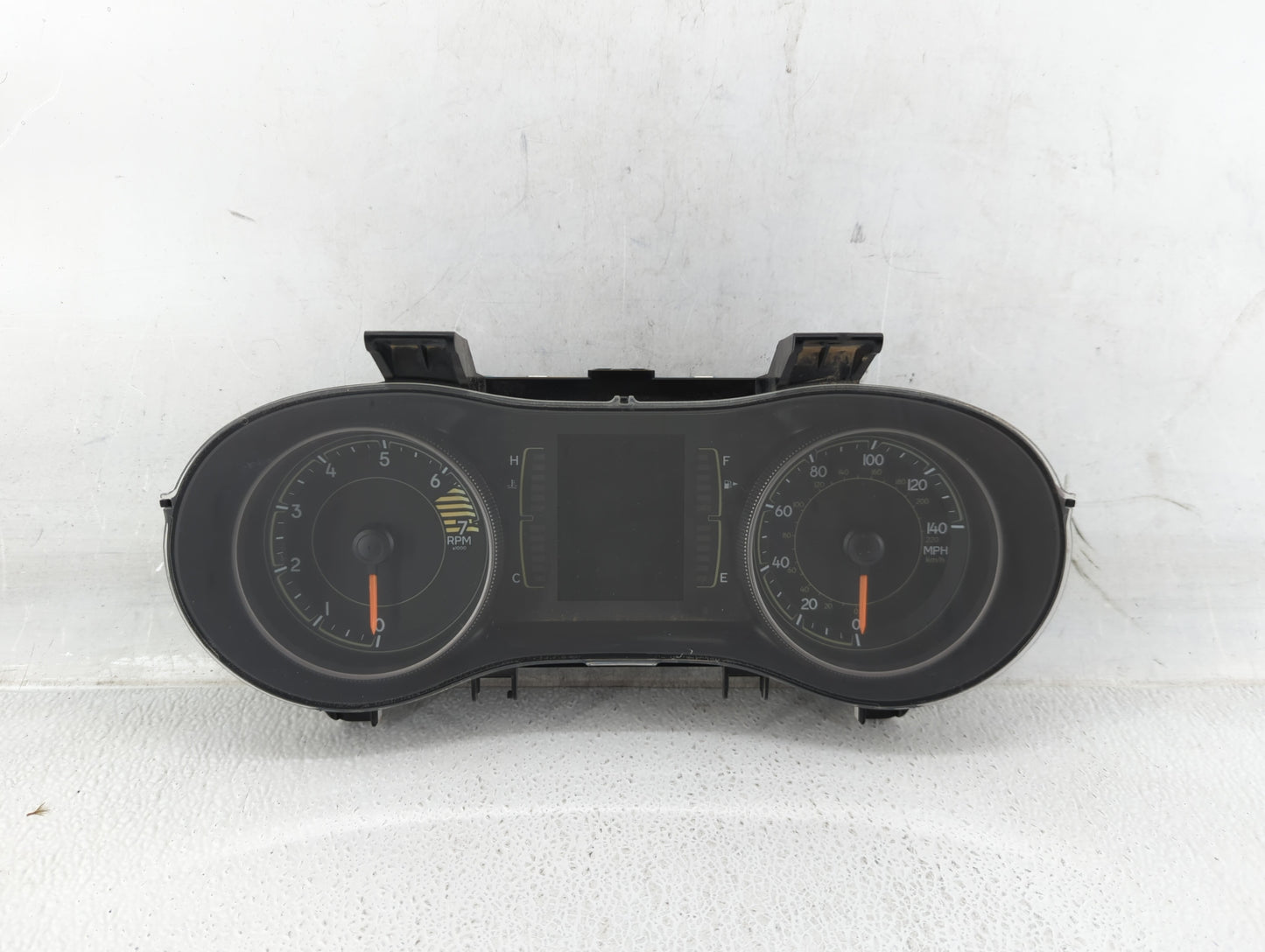 2017-2018 Jeep Cherokee Instrument Cluster Speedometer Gauges P/N:P68309005AD P68309006AC Fits Fits 2017 2018 OEM Used Auto 