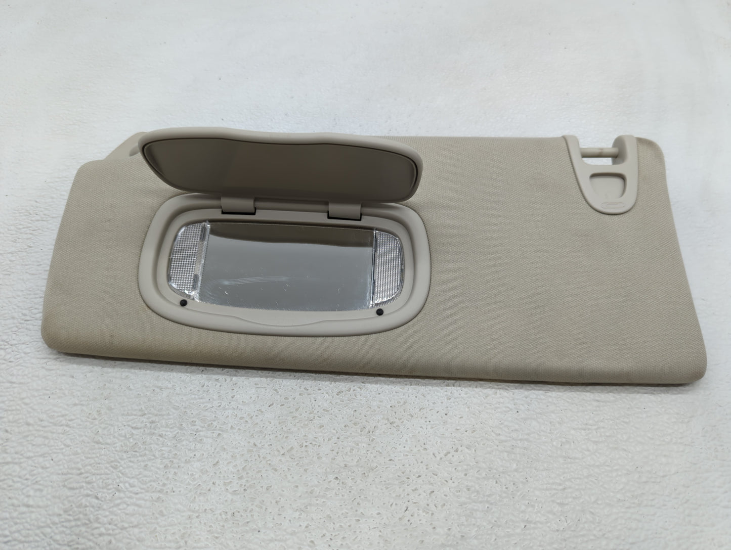 2014-2018 Jeep Cherokee Sun Visor Shade Replacement Driver Left Mirror Fits Fits 2014 2015 2016 2017 2018 OEM Used Auto Part