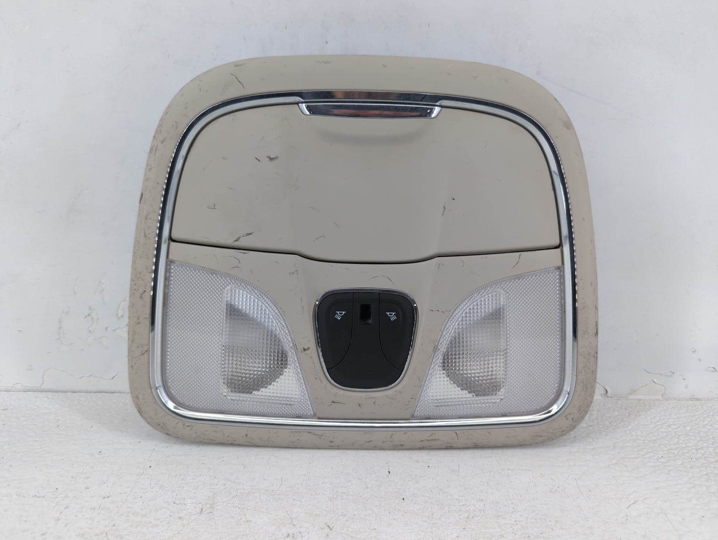 2017 Jeep Cherokee Overhead Roof Console - Oemusedautoparts1.com