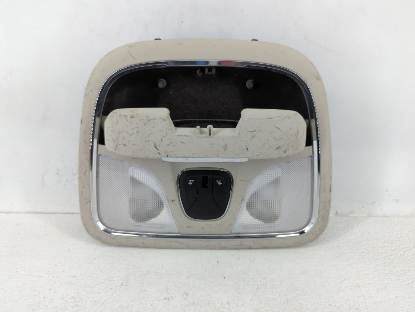 2017 Jeep Cherokee Overhead Roof Console - Oemusedautoparts1.com