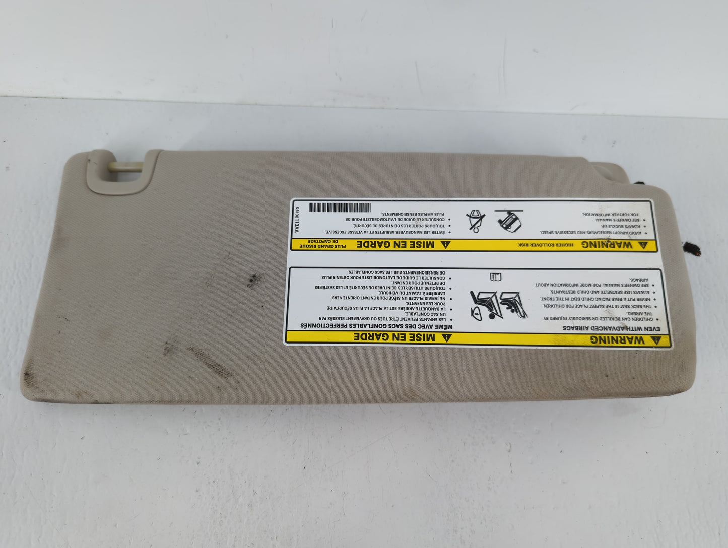 2014-2018 Jeep Cherokee Sun Visor Shade Replacement Driver Left Mirror Fits Fits 2014 2015 2016 2017 2018 OEM Used Auto Part