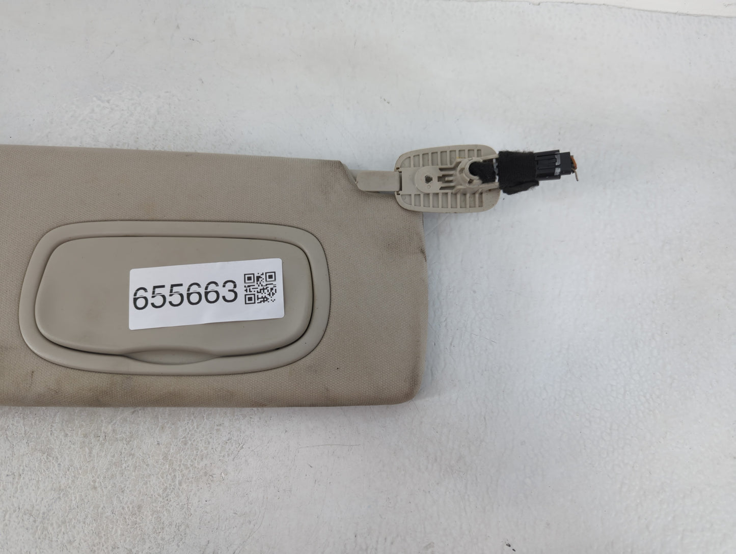2014-2018 Jeep Cherokee Sun Visor Shade Replacement Passenger Right Mirror Fits Fits 2014 2015 2016 2017 2018 OEM Used Auto 