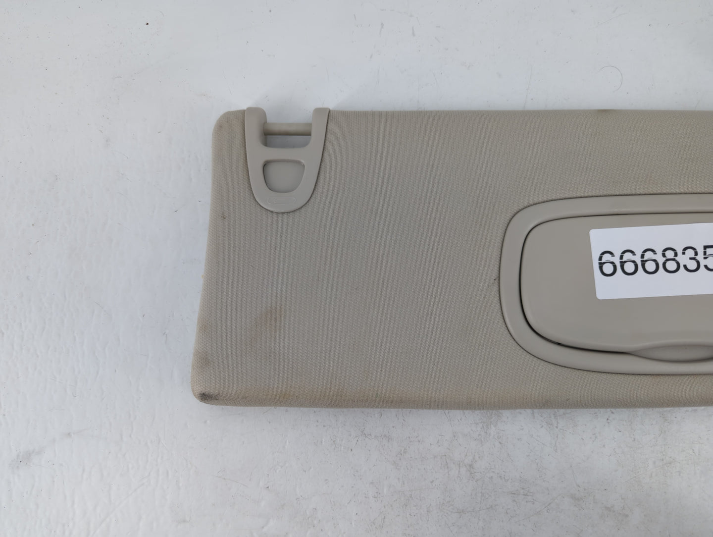 2014-2018 Jeep Cherokee Sun Visor Shade Replacement Passenger Right Mirror Fits Fits 2014 2015 2016 2017 2018 OEM Used Auto 
