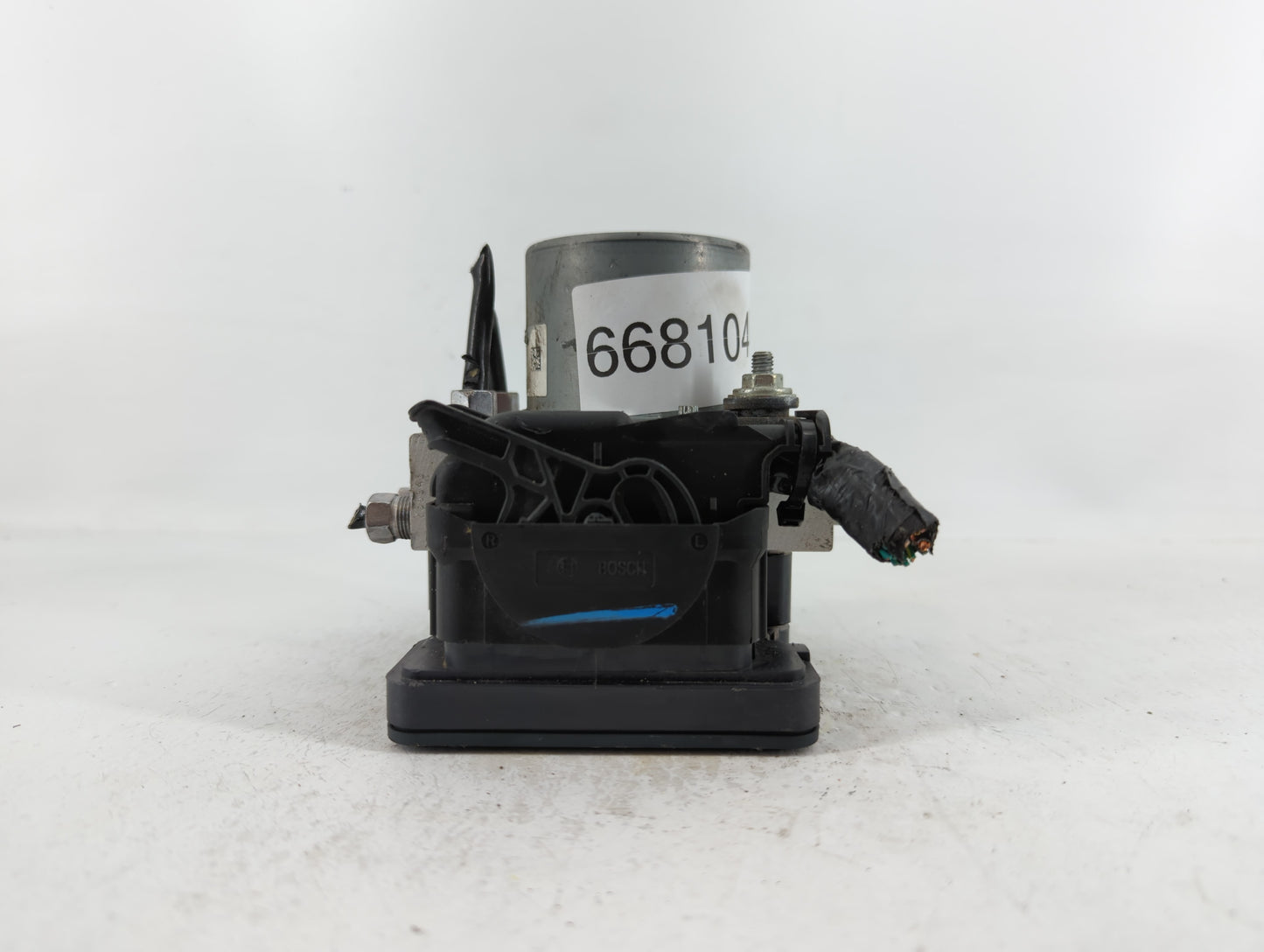 2017 Jeep Cherokee ABS Pump Control Module Replacement P/N:68293541AB Fits OEM Used Auto Parts - Oemusedautoparts1.com