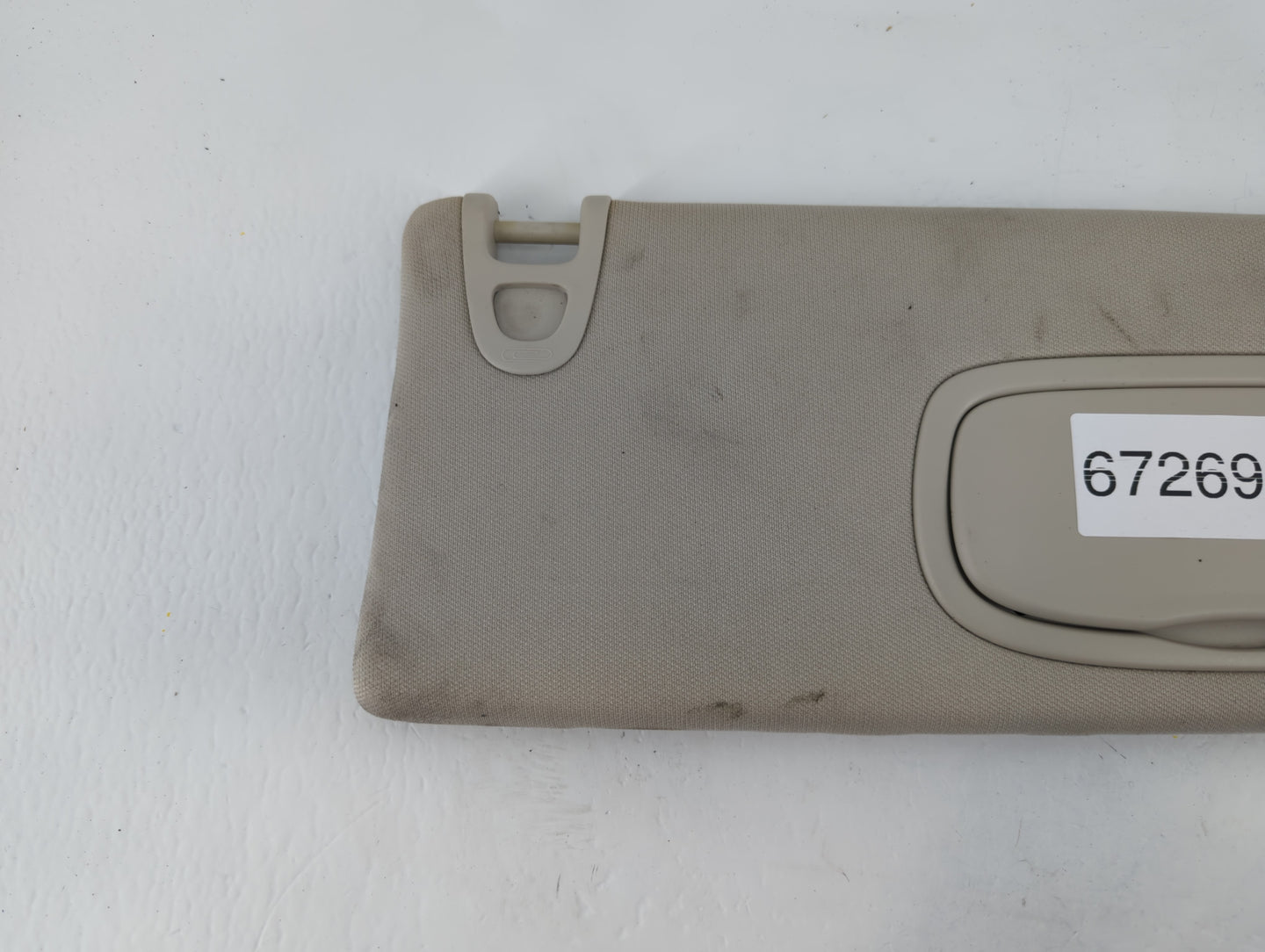 2014-2018 Jeep Cherokee Sun Visor Shade Replacement Passenger Right Mirror Fits Fits 2014 2015 2016 2017 2018 OEM Used Auto 