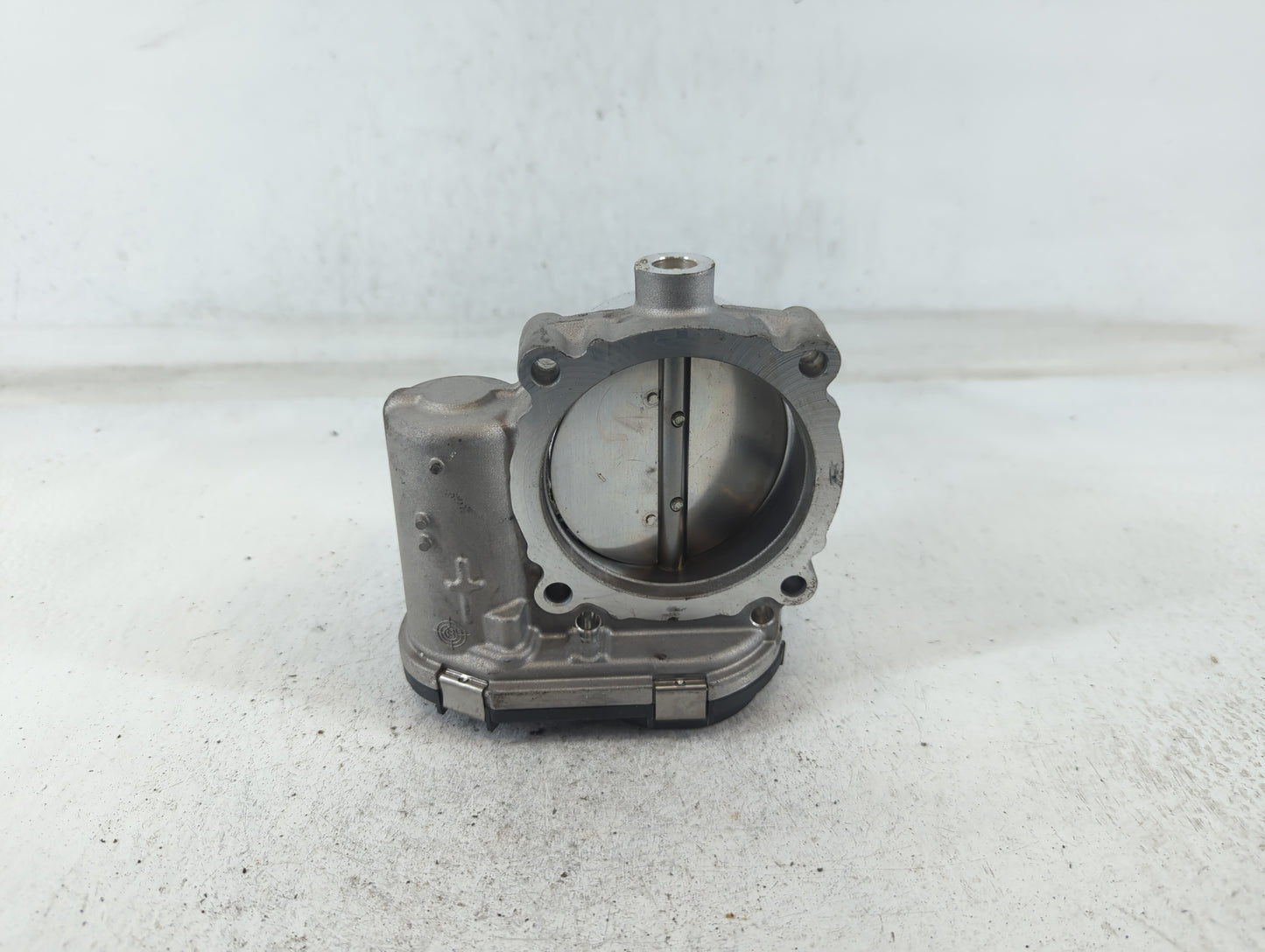 2014-2022 Jeep Cherokee Throttle Body P/N:0 280 750 00X 05184349AF Fits OEM Used Auto Parts - Oemusedautoparts1.com